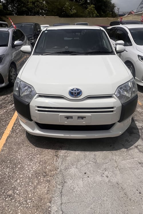 2022 Toyota Probox Hybrid 