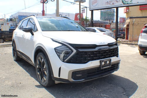 2023 Kia Sportage X LINE | AWD | NCB Jamaica Repossessed