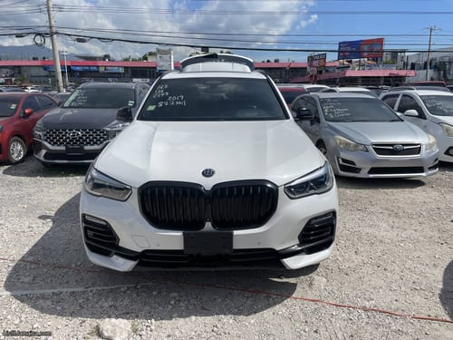 2019 BMW X5 xDrive40i - 95,907 KM - Mineral White Pano Roof | NCB Jamaica Repossessed