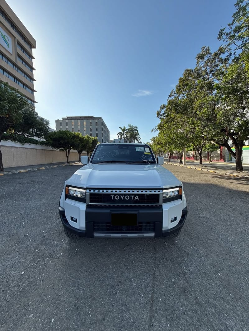 2025 TOYOTA LAND CRUISER — photo 3