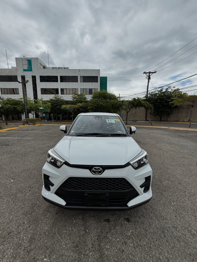 2025 TOYOTA RAIZE — photo 2