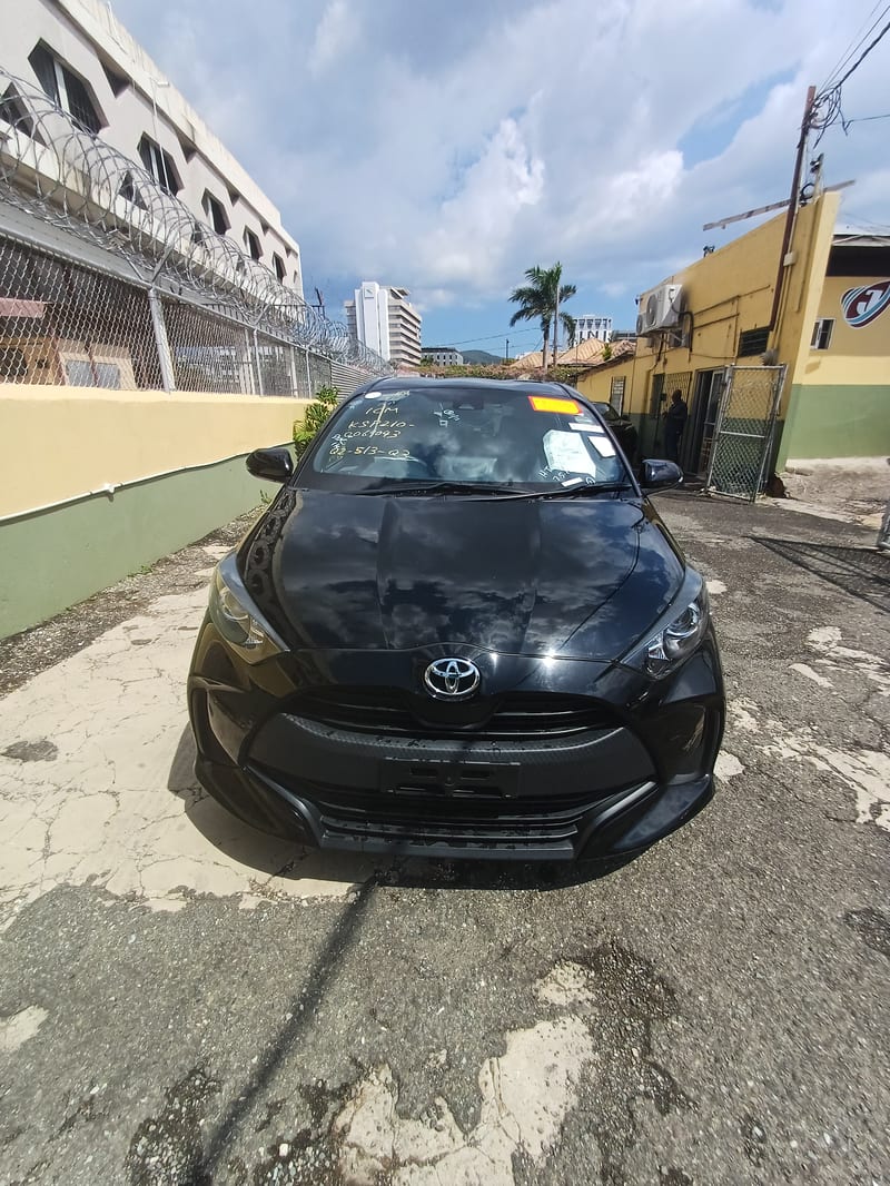 2022 TOYOTA YARIS