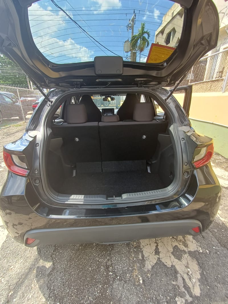 2022 TOYOTA YARIS — photo 5