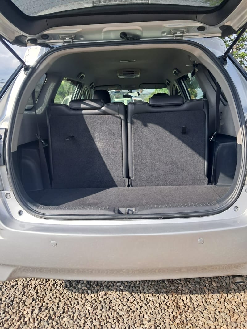 2016 Toyota Wish | Rahmel Auto — photo 5