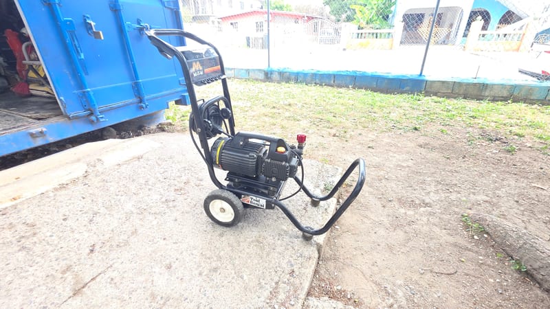 Commercial Electric Pressure Washer for Rent | Mi-T-M Industrial Cleaner — photo 4