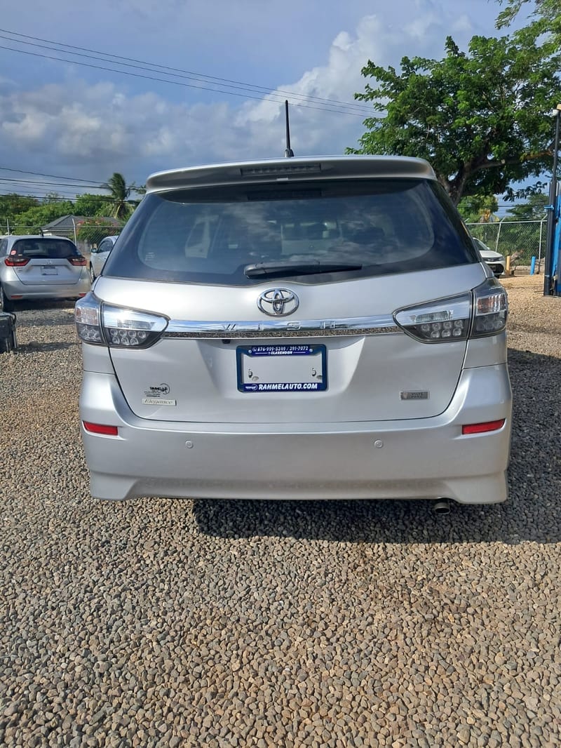 2016 Toyota Wish | Rahmel Auto — photo 4