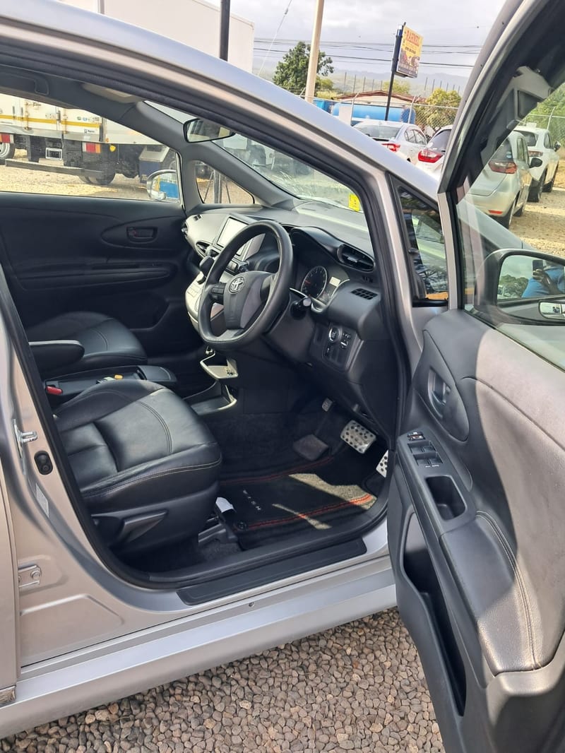 2016 Toyota Wish | Rahmel Auto — photo 6