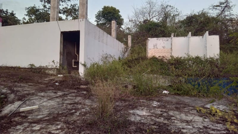 1 ACRE OF DEVELOPMENT LAND WITH BUILDING — photo 6