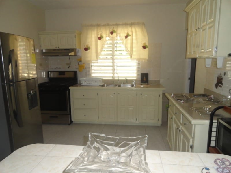Ground Floor 2 Bed 2 Bath In Coral Gardens — photo 8