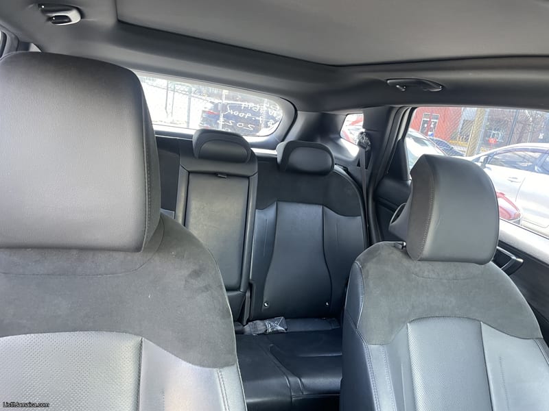 2023 Kia Sportage X LINE | AWD | NCB Jamaica Repossessed — photo 18