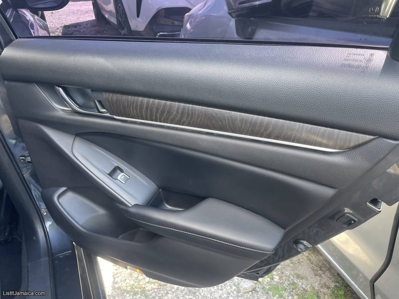 2022 Honda Accord Sedan – Grey, 1.5L Turbo, 70k KM | NCB Jamaica Repossessed — photo 18