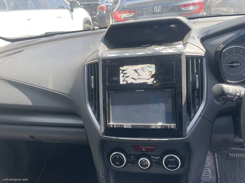 2018 Subaru Impreza 1.6L Sport Hatch - Eyesight, AWD, 126k km, Grey | NCB Jamaica Repossessed — photo 19