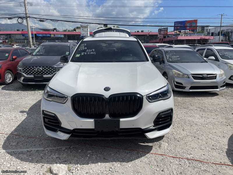 2019 BMW X5 xDrive40i - 95,907 KM - Mineral White Pano Roof | NCB Jamaica Repossessed