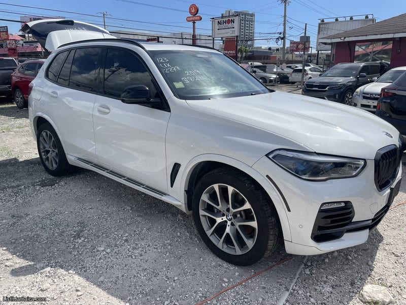 2019 BMW X5 xDrive40i - 95,907 KM - Mineral White Pano Roof | NCB Jamaica Repossessed — photo 3