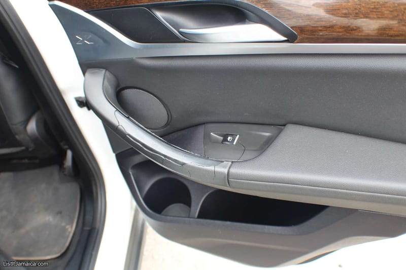 2019 BMW X3 xDrive2.0D | NCB Jamaica Repossessed — photo 19
