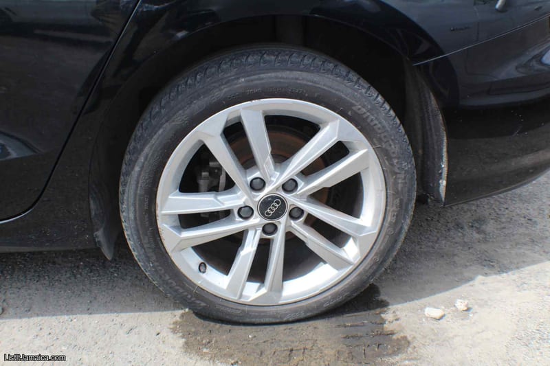 Like New 2023 Audi A3 Sedan for Offer!| NCB Jamaica Repossessed — photo 9