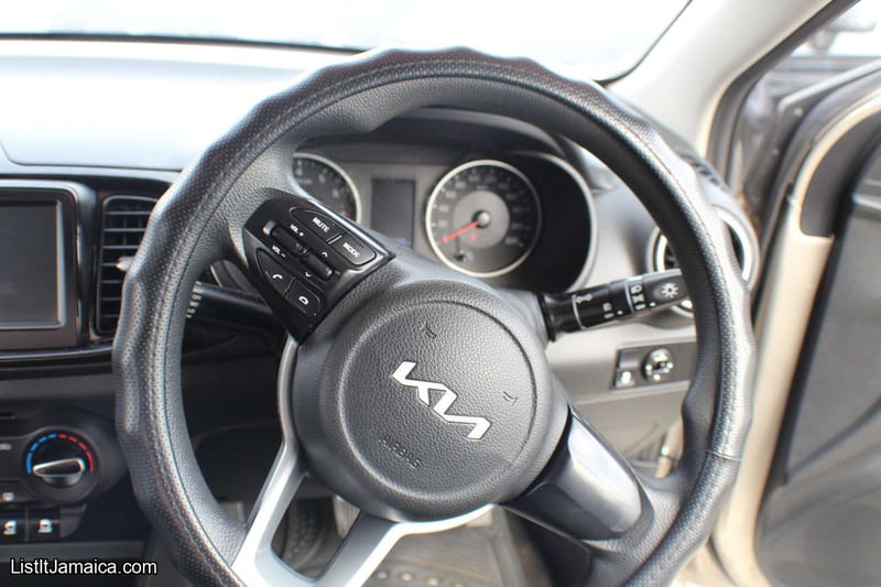 2024 KIA Soluto for Offer | NCB Jamaica Repossessed — photo 14