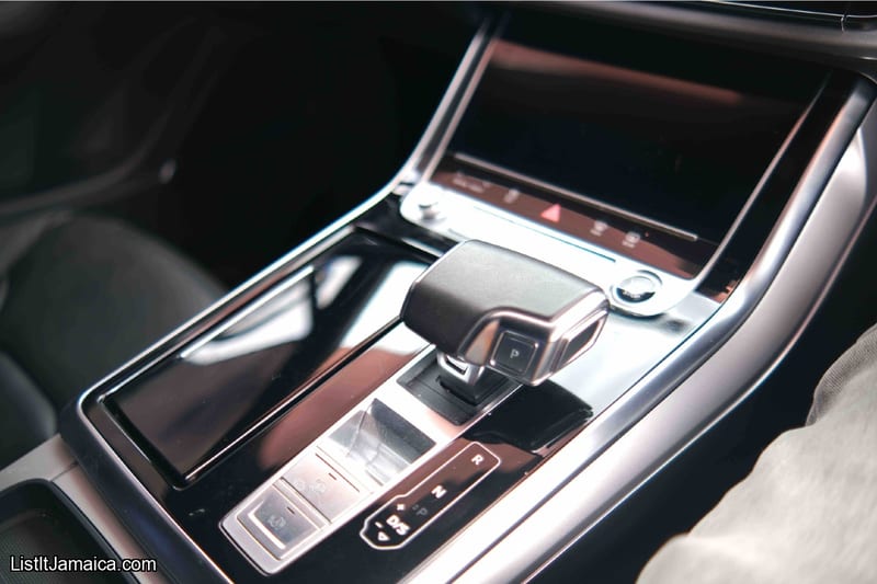  2023 Black Audi Q7 V6 – 7-Seater Luxury SUV | NCB Jamaica Repossessed — photo 15