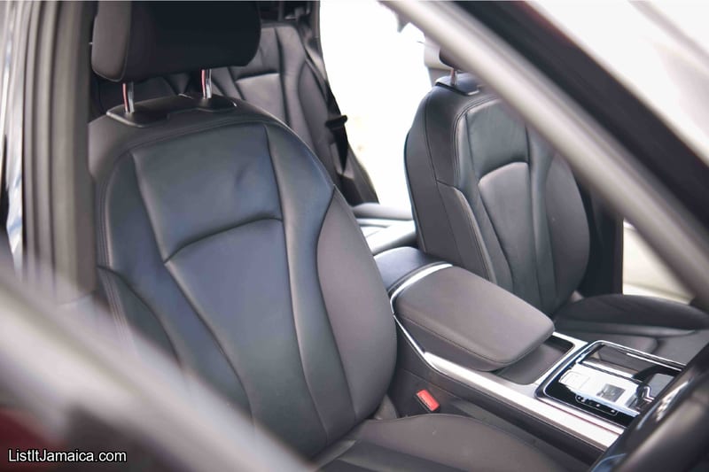  2023 Black Audi Q7 V6 – 7-Seater Luxury SUV | NCB Jamaica Repossessed — photo 19