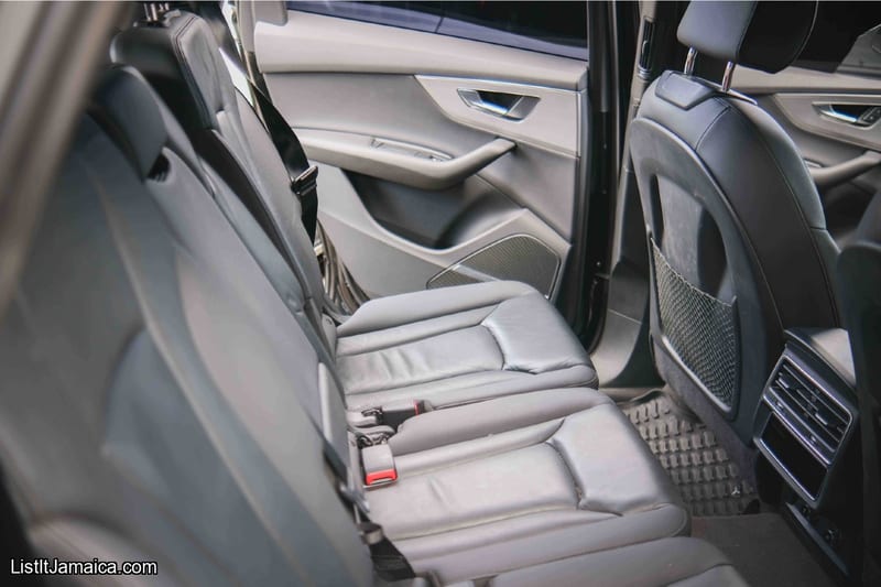  2023 Black Audi Q7 V6 – 7-Seater Luxury SUV | NCB Jamaica Repossessed — photo 12