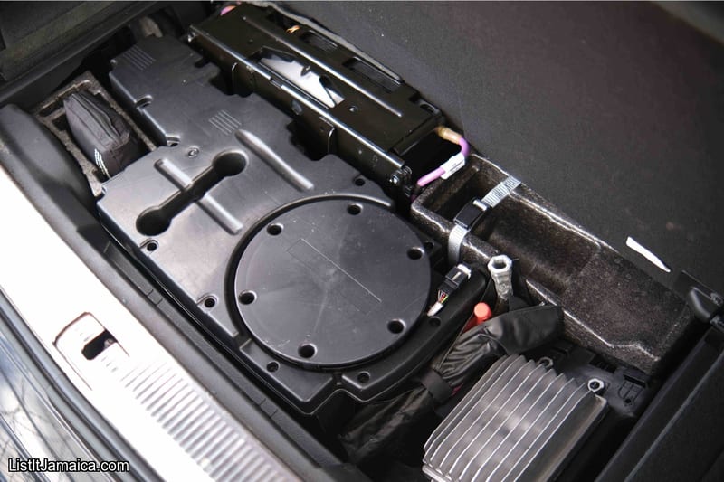  2023 Black Audi Q7 V6 – 7-Seater Luxury SUV | NCB Jamaica Repossessed — photo 17