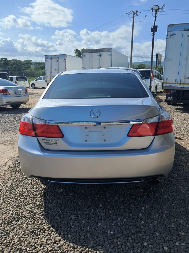 2014 Honda Accord LX Sedan for sale $1,490,000 | Rahmel Auto — photo 4