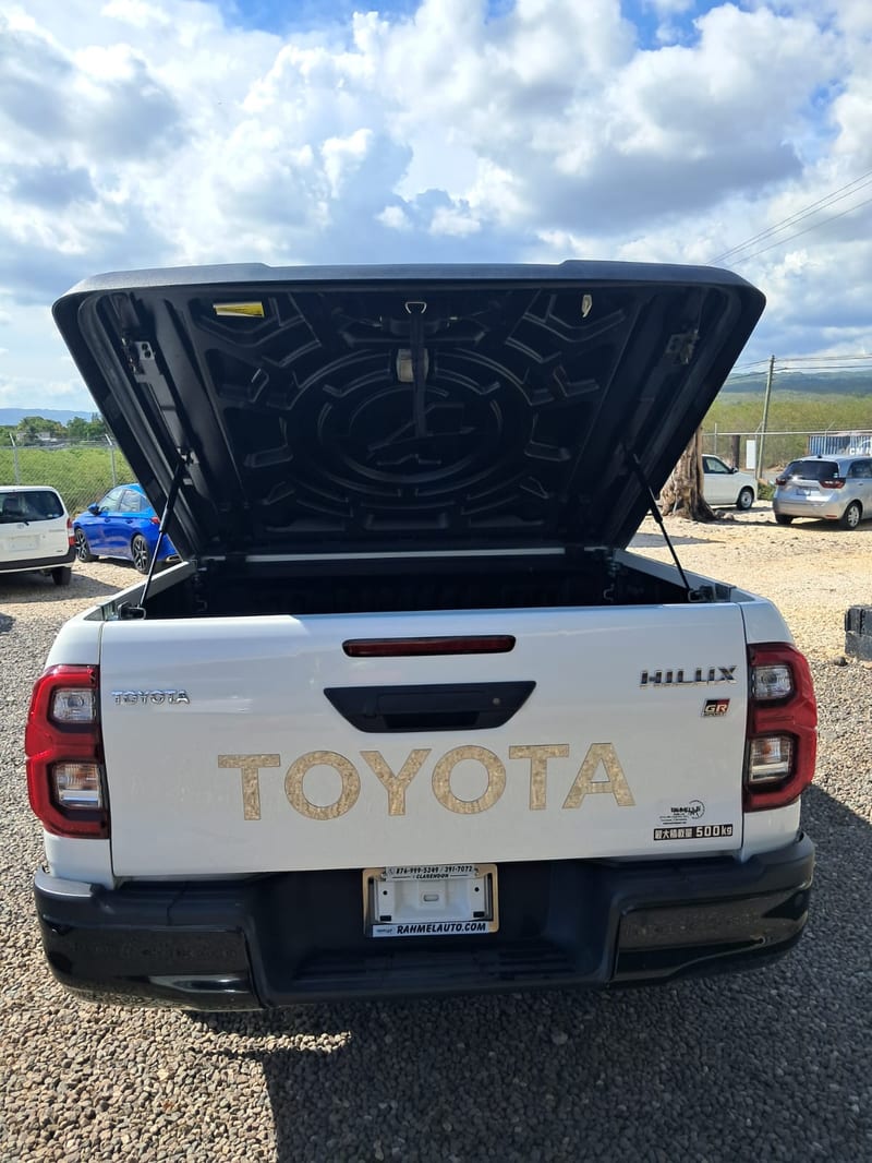 2022 Toyota Hilux GR Sport Pickup for Sale in Jamaica | Rahmel Auto — photo 5