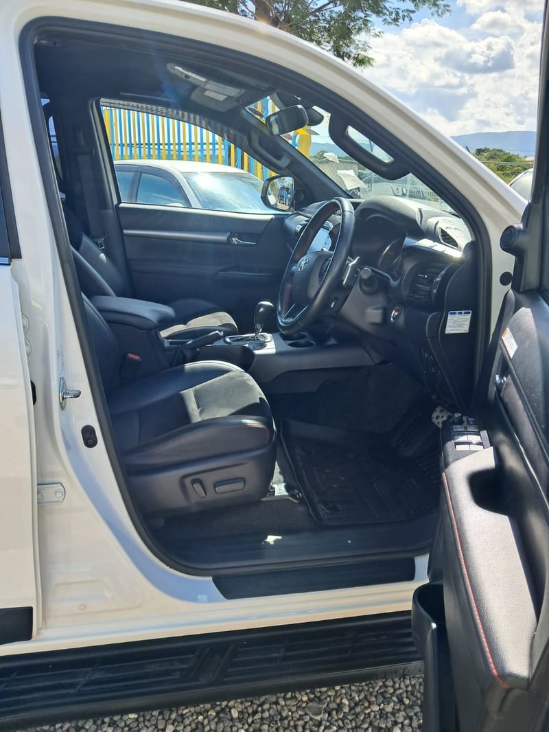 2022 Toyota Hilux GR Sport Pickup for Sale in Jamaica | Rahmel Auto — photo 8