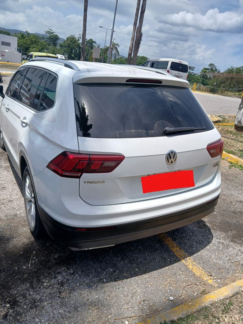2020 Volkswagen Tiguan TSI 4MOTION — 7 SEATER — photo 9
