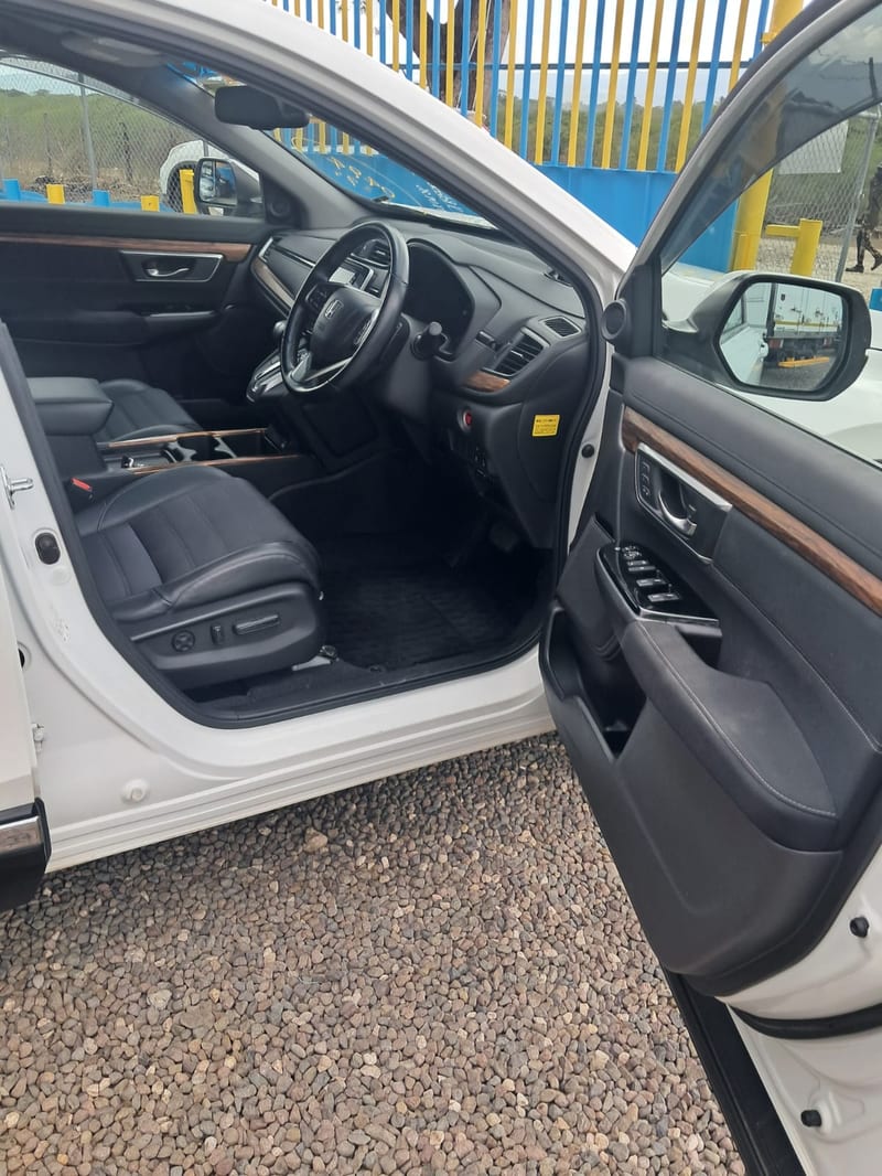 2021 Honda CR-V for Sale in Jamaica – White SUV | Rahmel Auto — photo 7