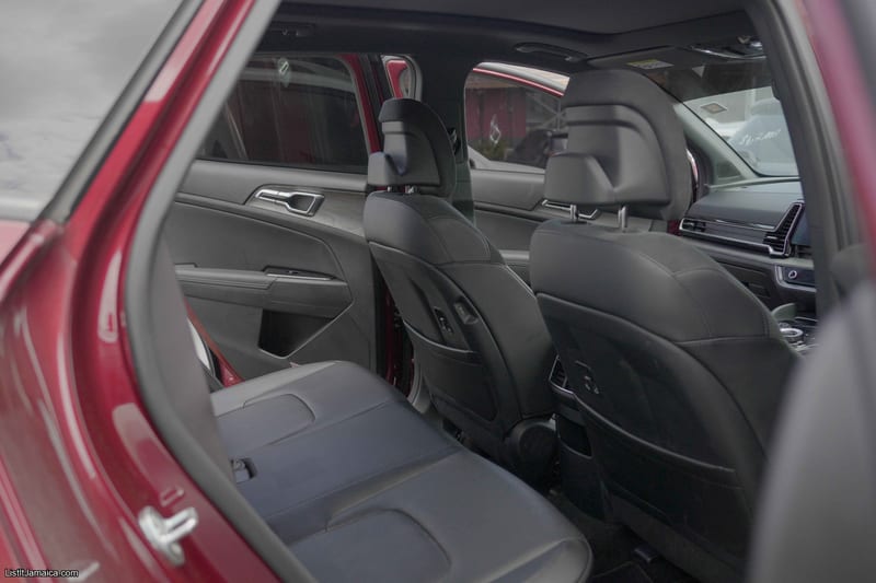2025 Kia Sportage (Red) Suv | NCB Jamaica Repossessed Listing — photo 11