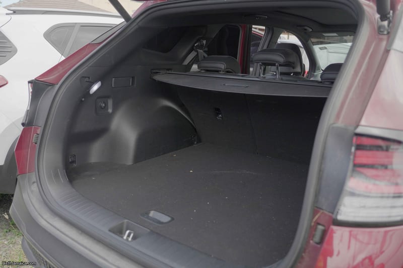 2025 Kia Sportage (Red) Suv | NCB Jamaica Repossessed Listing — photo 6
