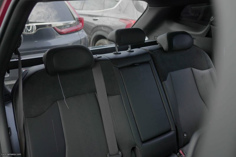 2025 Kia Sportage (Red) Suv | NCB Jamaica Repossessed Listing — photo 13