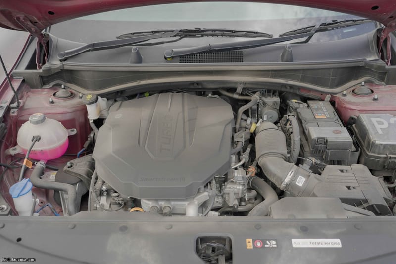 2025 Kia Sportage (Red) Suv | NCB Jamaica Repossessed Listing — photo 3