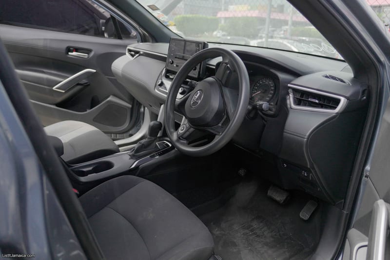 2023 Toyota Corolla Cross (Grey) SUV | NCB Jamaica Repossessed Listing — photo 11