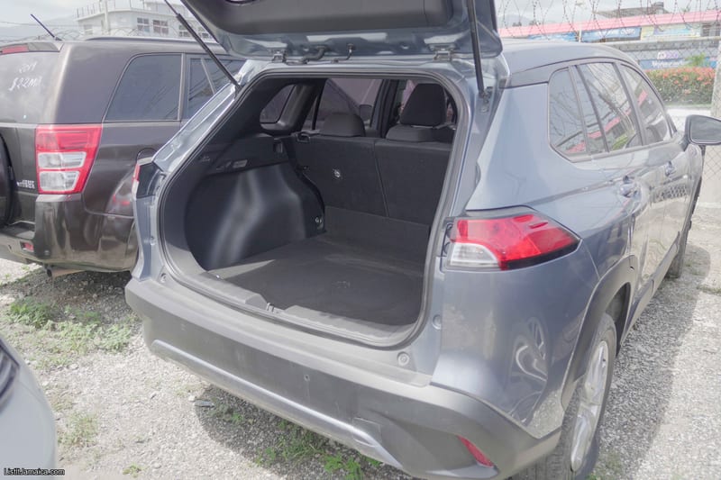 2023 Toyota Corolla Cross (Grey) SUV | NCB Jamaica Repossessed Listing — photo 8