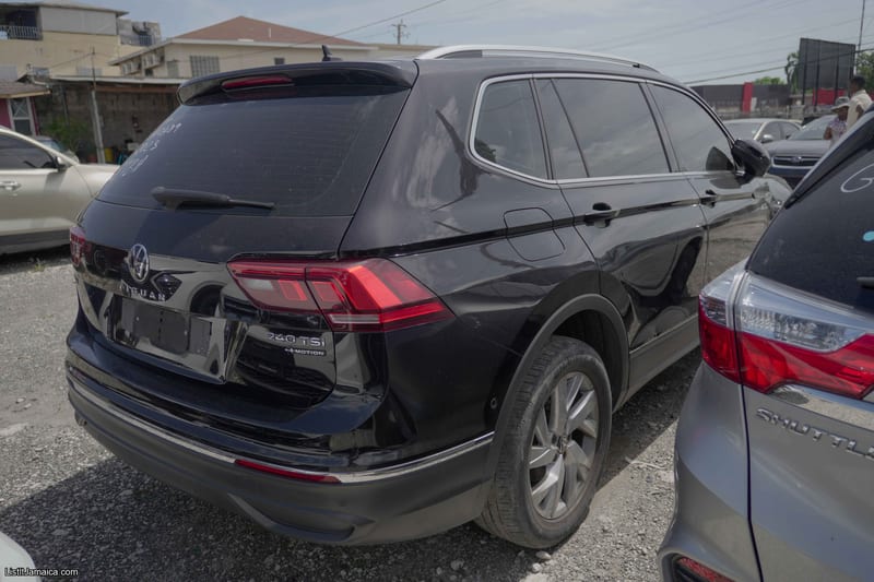 2023 VW Tiguan (Black) SUV | NCB Jamaica Repossessed Listing — photo 6