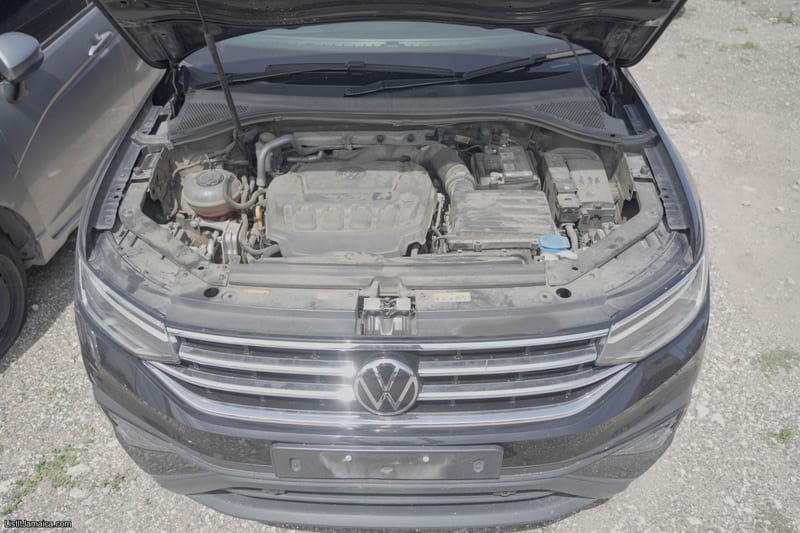 2023 VW Tiguan (Black) SUV | NCB Jamaica Repossessed Listing — photo 5