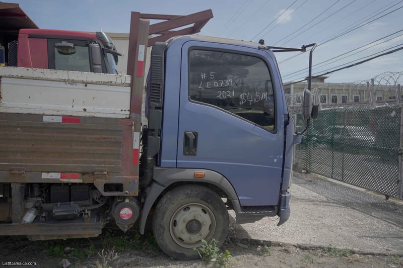 2021 Sinotruk Tipper Truck (Blue) | NCB Jamaica Repossessed Listing — photo 4