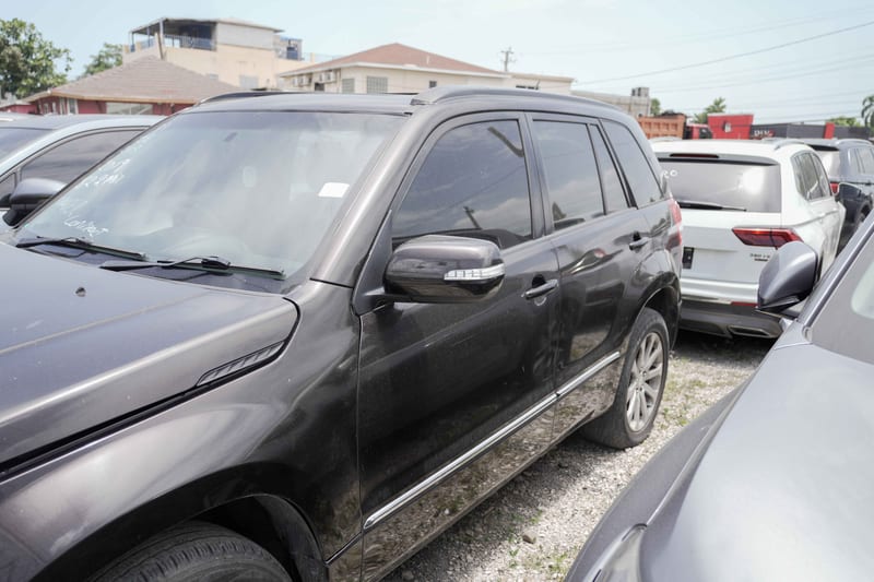2019 Suzuki Vitara (Brown) Suv | NCB Jamaica Repossessed Listing — photo 5