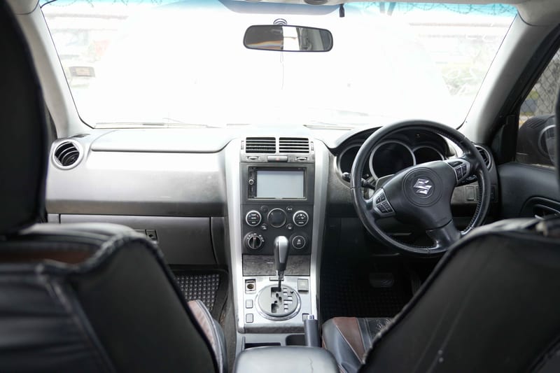2019 Suzuki Vitara (Brown) Suv | NCB Jamaica Repossessed Listing — photo 12
