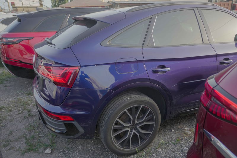 2022 Audi Q5  Luxury SUV  | NCB Jamaica Repossessed Listing — photo 6