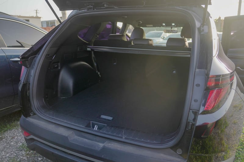 2022 Hyundai Tucson | NCB Jamaica Repossessed Listing — photo 12