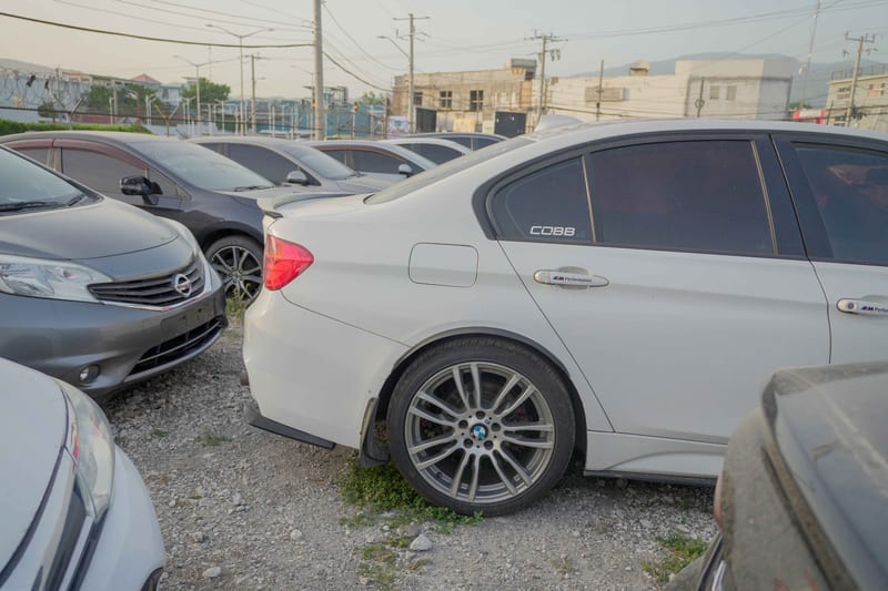 2022 320i BWM  — photo 6