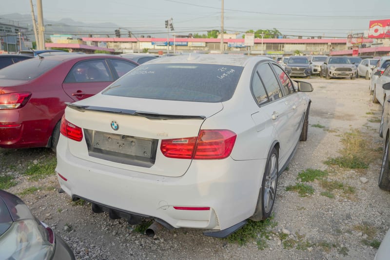 2022 320i BWM  — photo 7