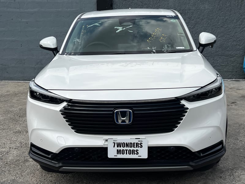 2024 Honda Vezel-Hybrid for sale — photo 2