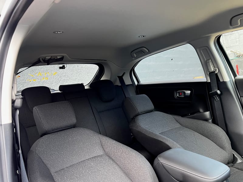 2024 Honda Vezel-Hybrid for sale — photo 38
