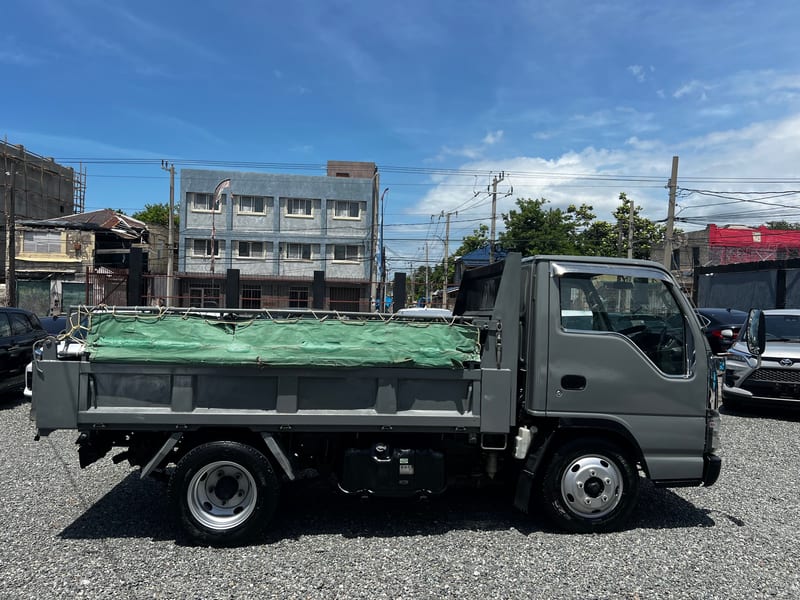 2005 Izuzu Elf Tipper Truck (Manual Transmission) — photo 4
