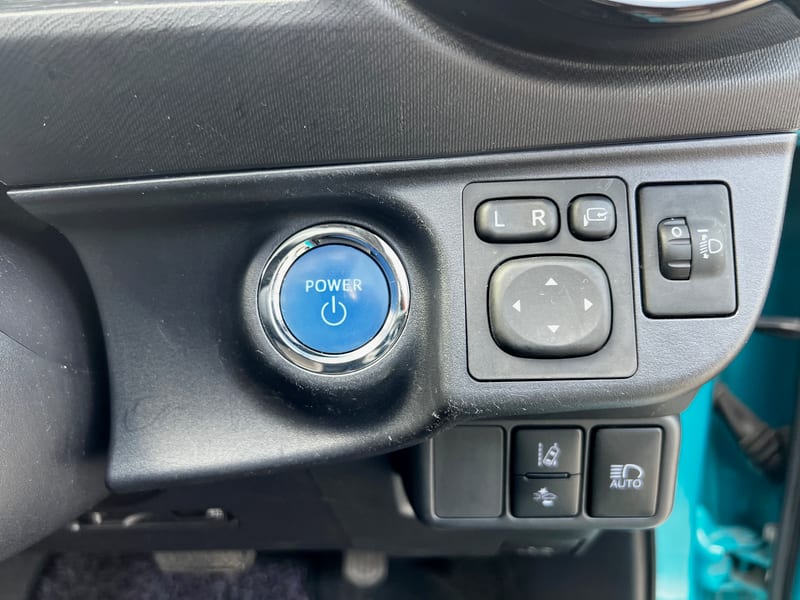 2020 Toyota Aqua S-Hybrid for sale — photo 21