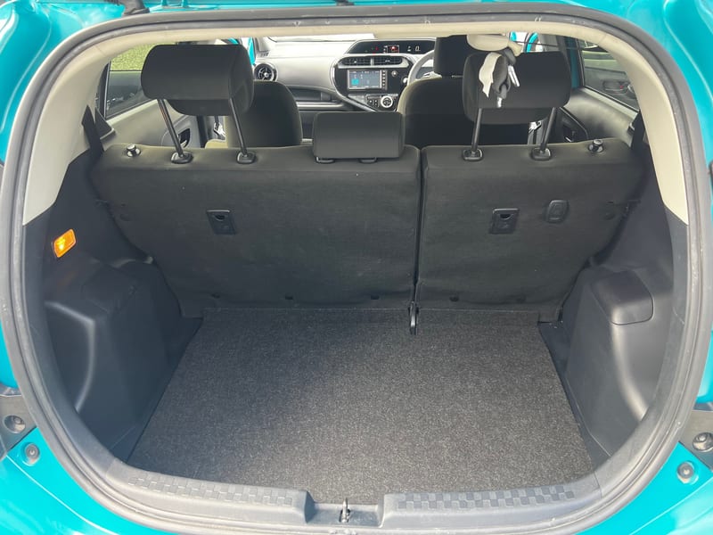 2020 Toyota Aqua S-Hybrid for sale — photo 26